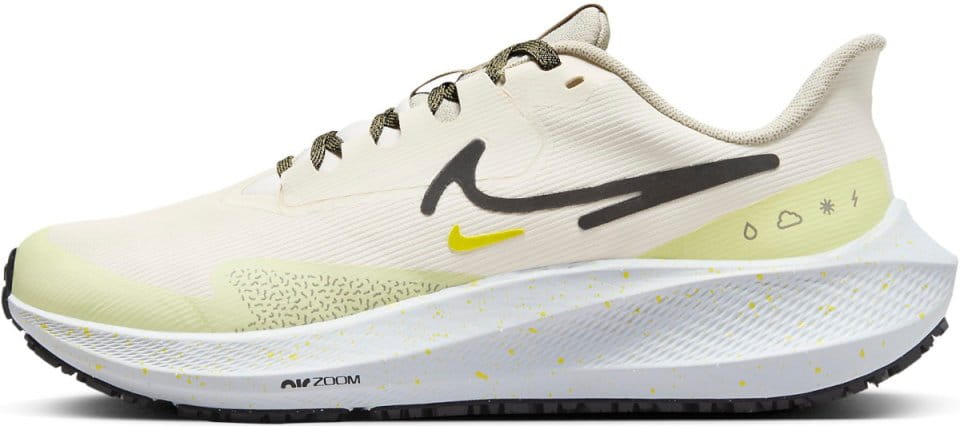 Bežecké topánky Nike Pegasus Shield